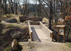 Hradní jádro a sklep