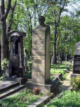 Hrob gen. Rudolfa Medka  na Olšanských hřbitovech