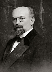 Představitel historismu i secese