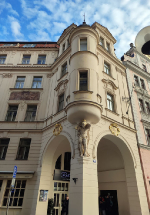 Dům U Zlatého slona, 1905