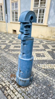 Patníky jako umělcův soud
